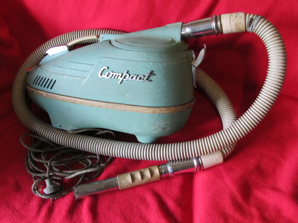 Old Vacuum Cleaner InstAppraisal
